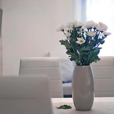 Lägenhet Luxus Apartman *