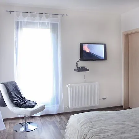 Lägenhet Luxus Apartman